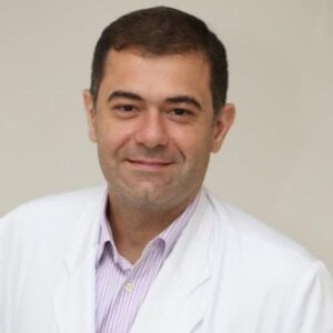 Dr. Gustavo Barra